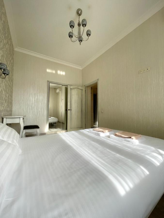 Cozy Apartment On Greek Street 15 Odesa Exterior photo